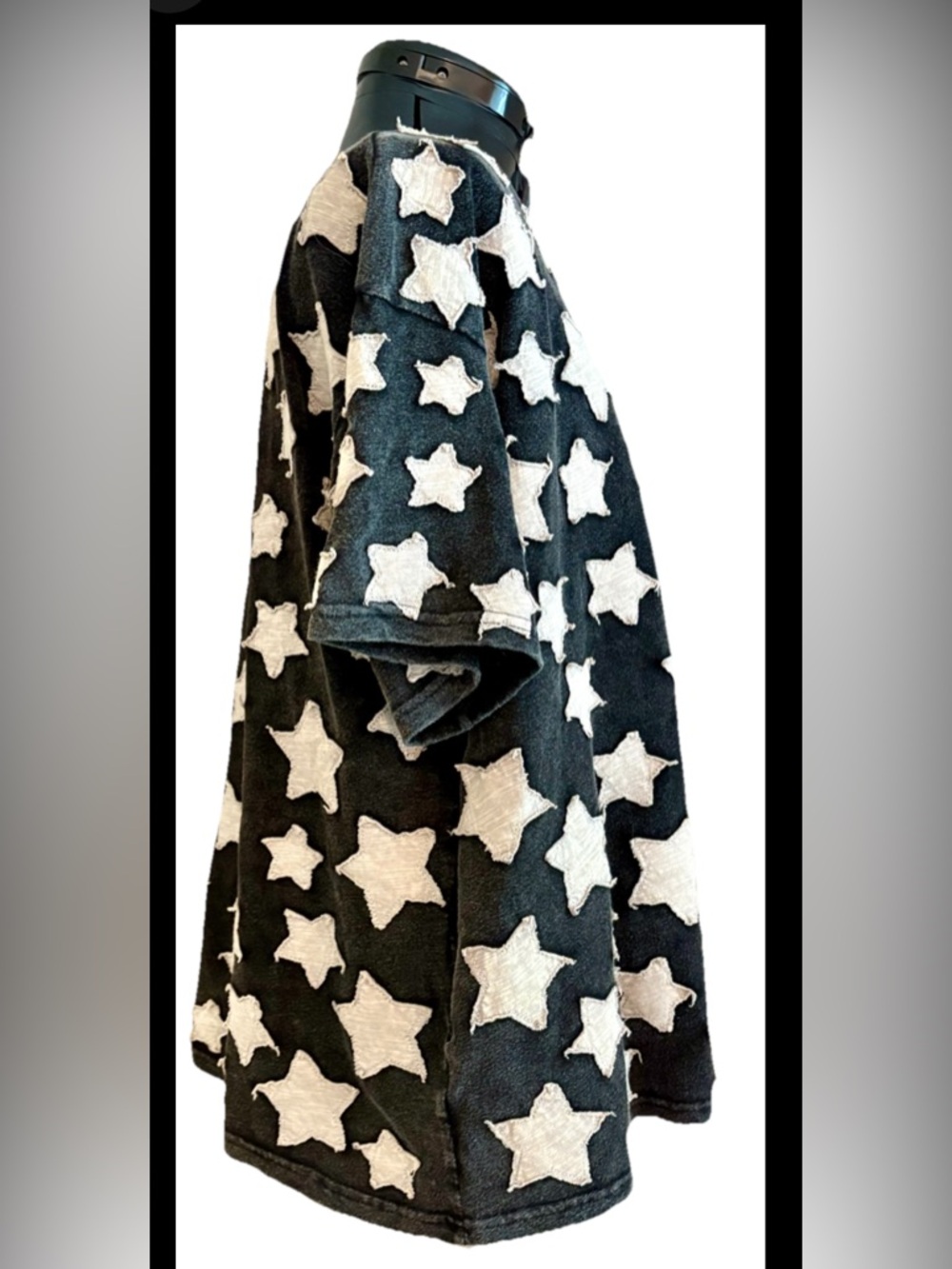 Blue Velvet Women’s black/ Gray Star Patch Oversized T-shirt Size S - Picture 4 of 9